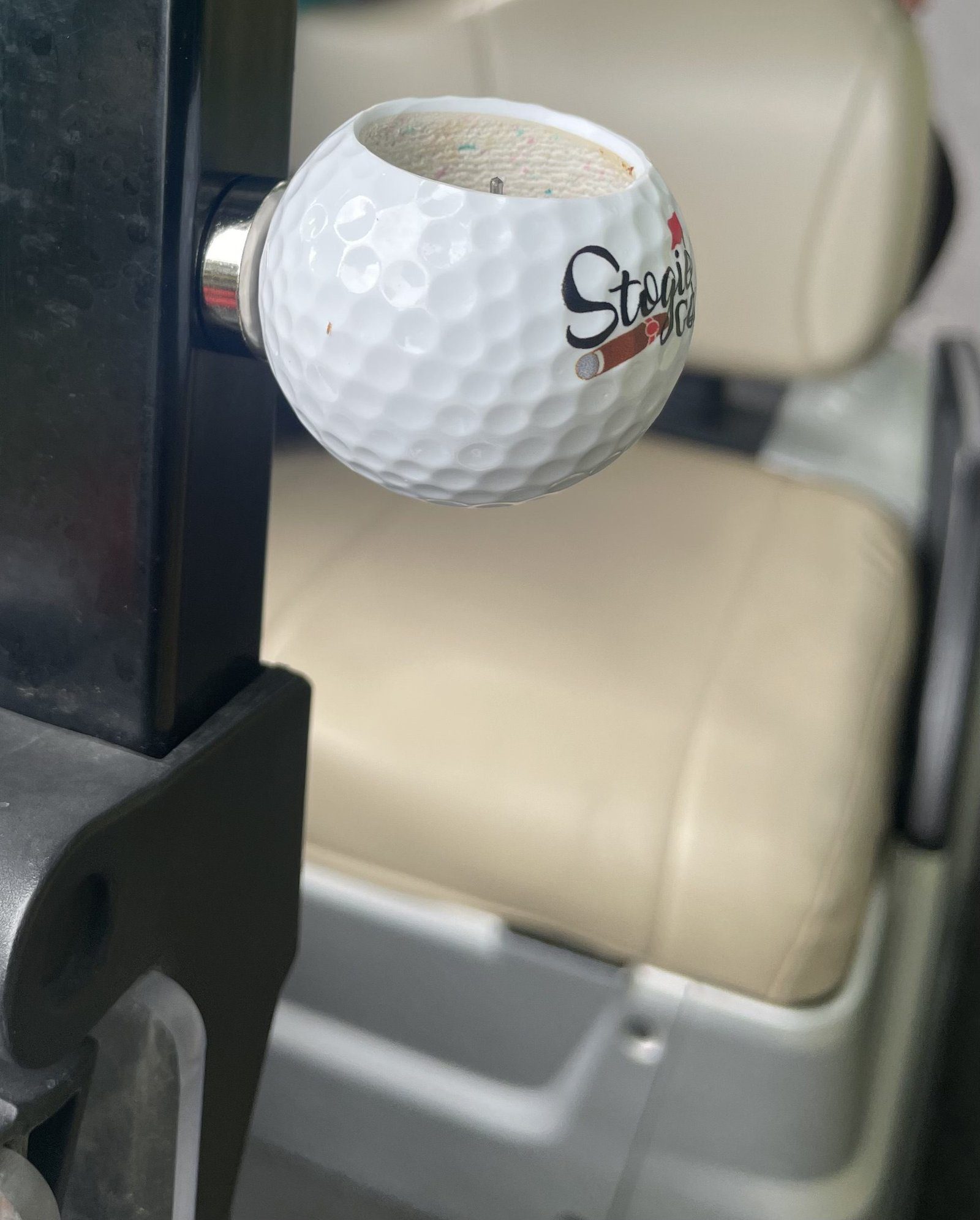 Magnetic Stogie Holder Side